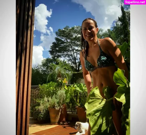 Regina Volpato OnlyFans Thumbnail #oNm8tiU1Rt