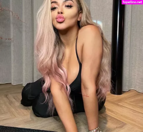 Reginaluv OnlyFans Thumbnail #ybDzc6YxOx