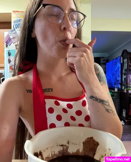 Reginaphalange1993 OnlyFans Thumbnail #57IeldAlPB