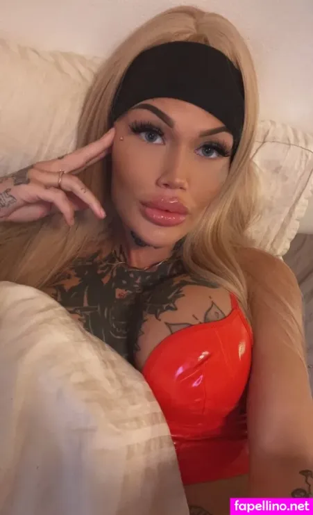 Regitze Koch Hansen Kochregitze OnlyFans Thumbnail #6hAxDQ7KQl