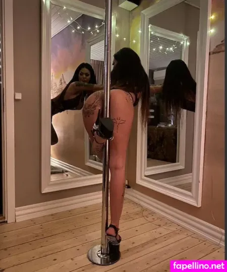 Regitze Koch Hansen Kochregitze OnlyFans Thumbnail #qjKN0TcJOy