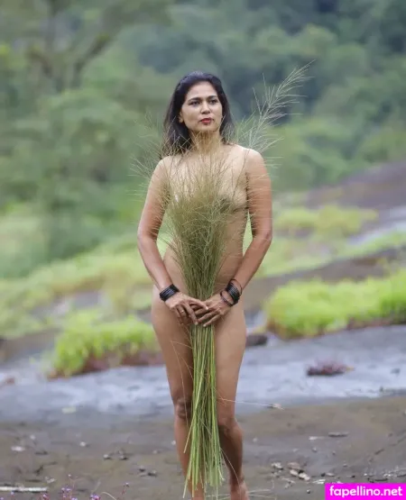 Rehana Fathima OnlyFans Thumbnail #BmWscrFwD1