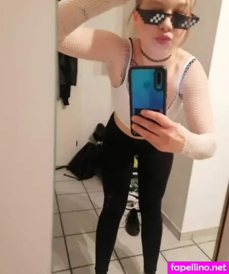 Reiina Official OnlyFans Thumbnail #RoTIBsW2Zq