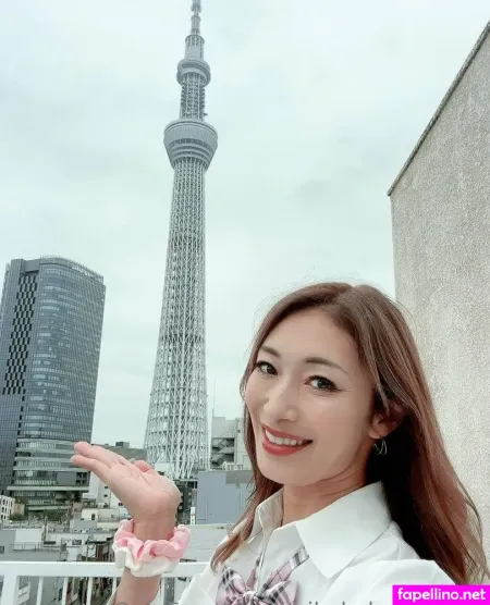 Reiko Kobayakawa OnlyFans Thumbnail #1strA1nd5L
