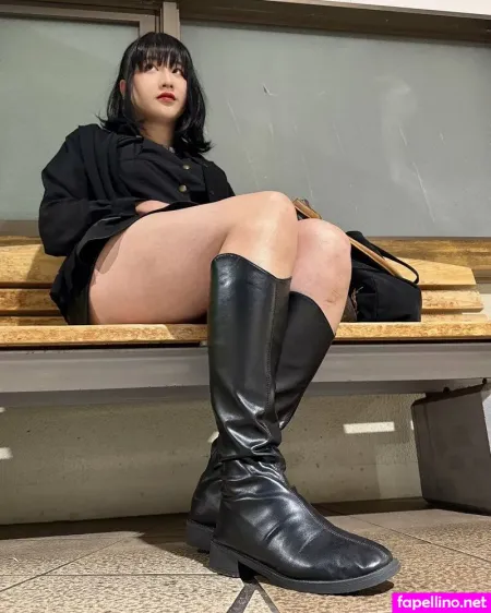 Reiko Tozaki OnlyFans Thumbnail #mX8Lfyt4MX