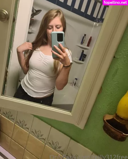 Reilly312free OnlyFans Thumbnail #0DaeDNm3xj