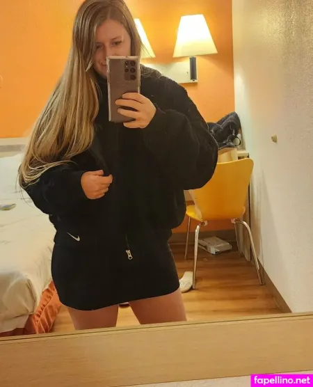 Reilly312vip OnlyFans Thumbnail #VoY7M7RQHb