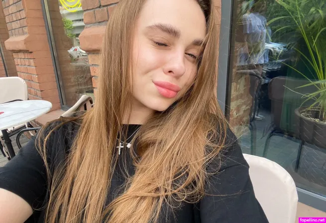 Reina Drop OnlyFans Thumbnail #9ERVG5fhKq