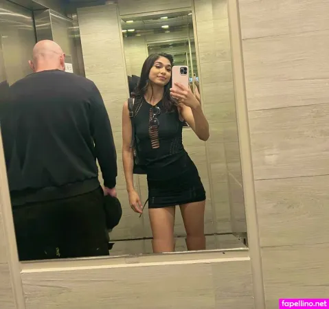 Reina Rae OnlyFans Thumbnail #G4kVkxb6BS