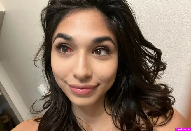 Reina Rae OnlyFans Thumbnail #dvsQijUYtC