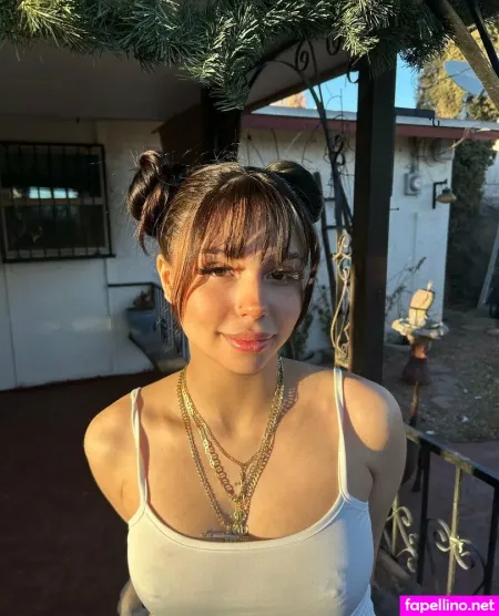 Reinafree 1 OnlyFans Thumbnail #FvuEVHqAJq