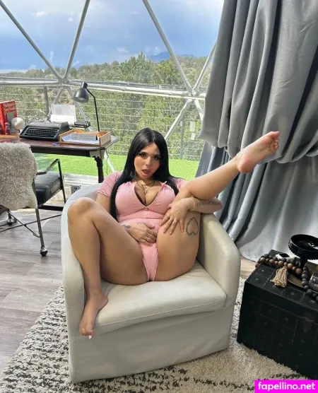 Reinafree 1 OnlyFans Thumbnail #ZTJtHQ9n4x
