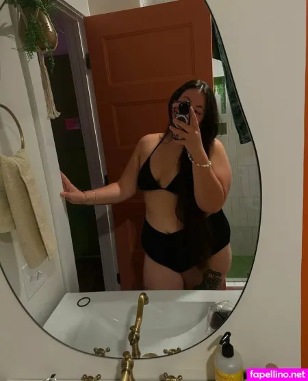 Reinaishii OnlyFans Thumbnail #TYLsdOQRQl