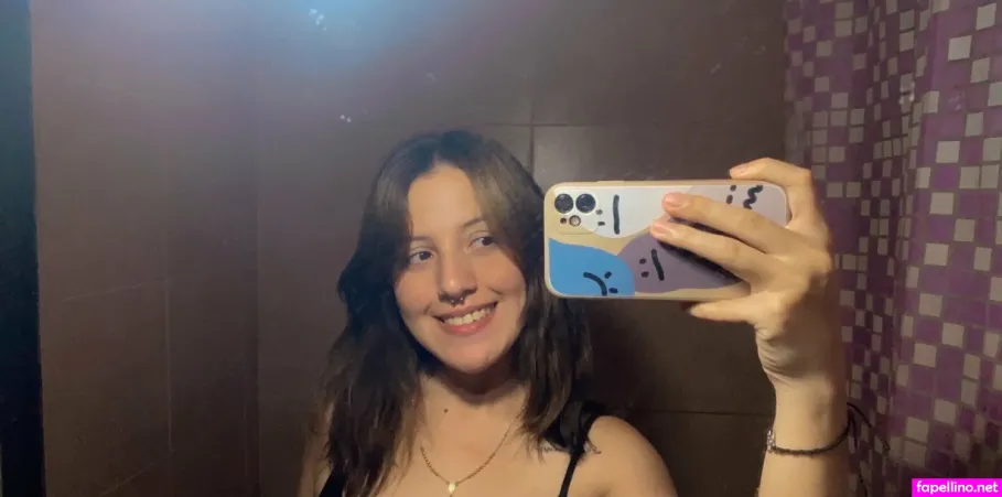 Reinita99 OnlyFans Thumbnail #DyM3dr0ypf