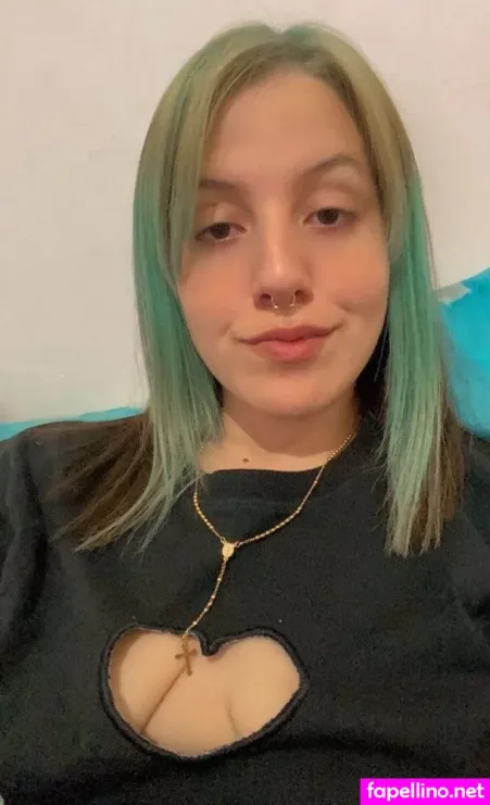 Reinita99 OnlyFans Thumbnail #EyWw7mlmJI