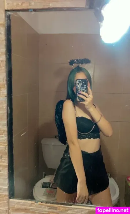 Reinita99 OnlyFans Thumbnail #OjWnNyd2gF