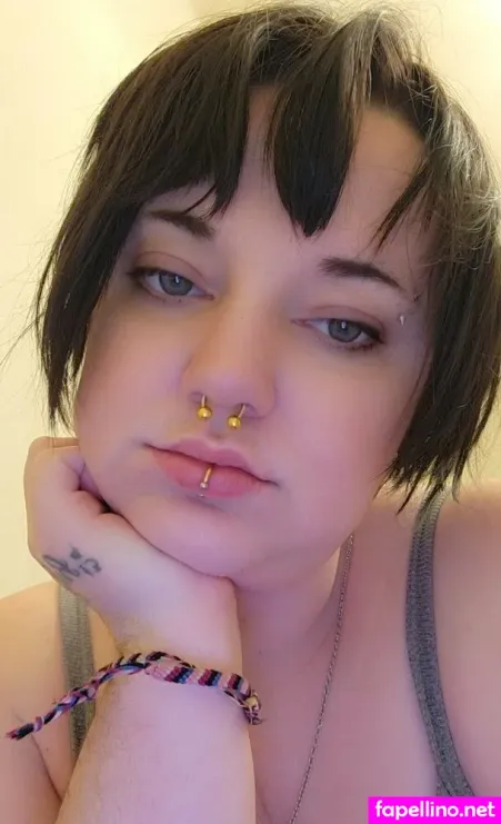 Reirayfree OnlyFans Thumbnail #0PUFqce4Gg