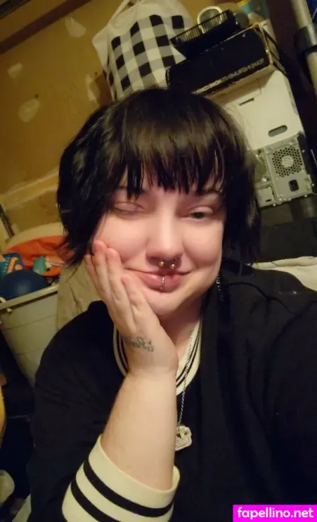 Reirayfree OnlyFans Thumbnail #8EPCL3uulk