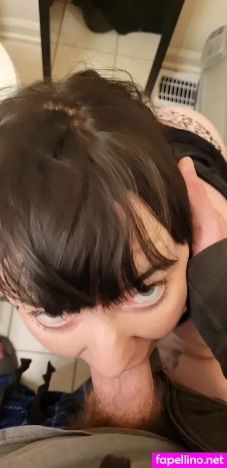Reirayfree OnlyFans Thumbnail #lYyXEZzKMb