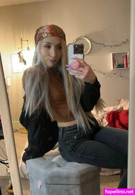 Rejeanie OnlyFans Thumbnail #Z2oexV4PHw