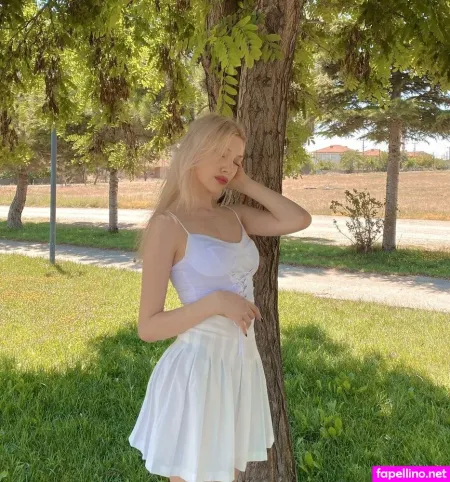 Rellaria OnlyFans Thumbnail #6IBdt7htrj