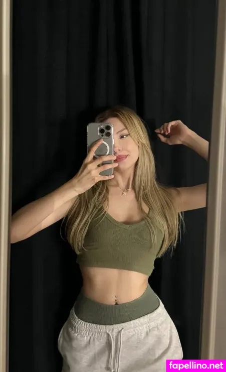 Rellaria OnlyFans Thumbnail #DfdbuHB95B