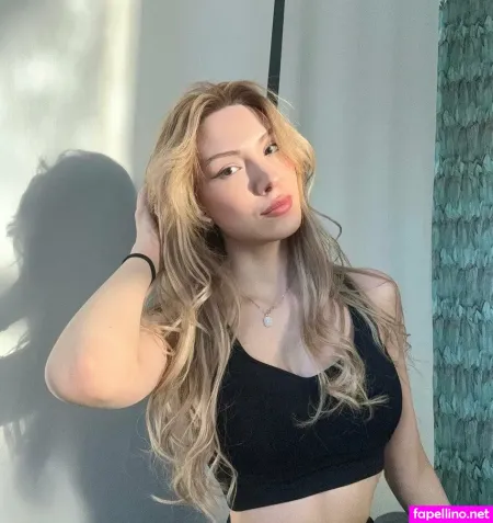 Rellaria OnlyFans Thumbnail #vgL1FBjgxR