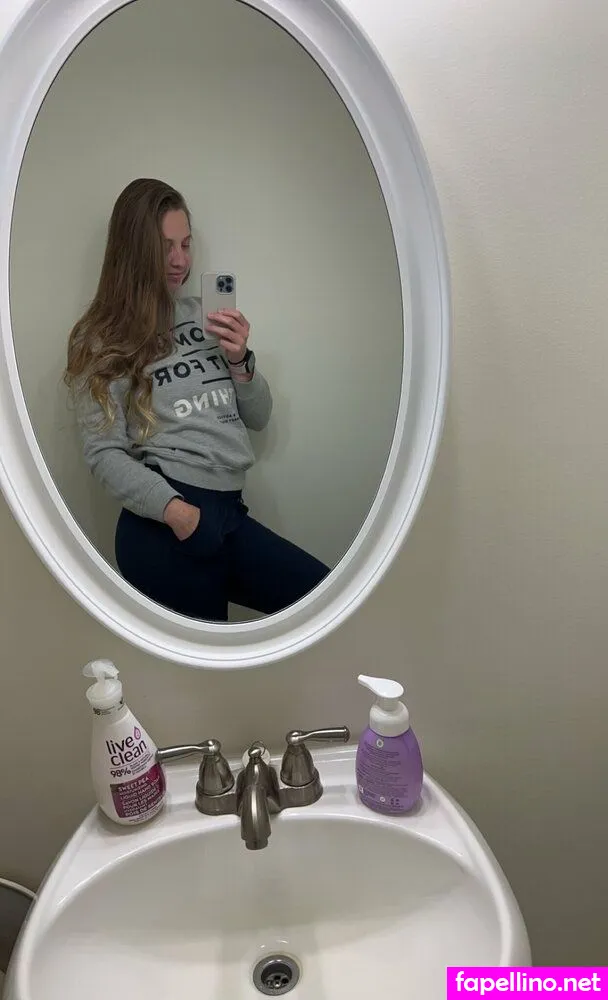 remmyl0ve, remmylove Nude Leaked OnlyFans Photo #3TLrLglvpC