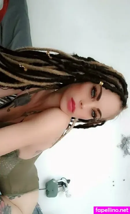 Remystaxxx OnlyFans Thumbnail #6P0MgIVt87