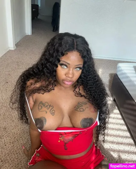 Renaa Avilla OnlyFans Thumbnail #XWSYMT7BD8