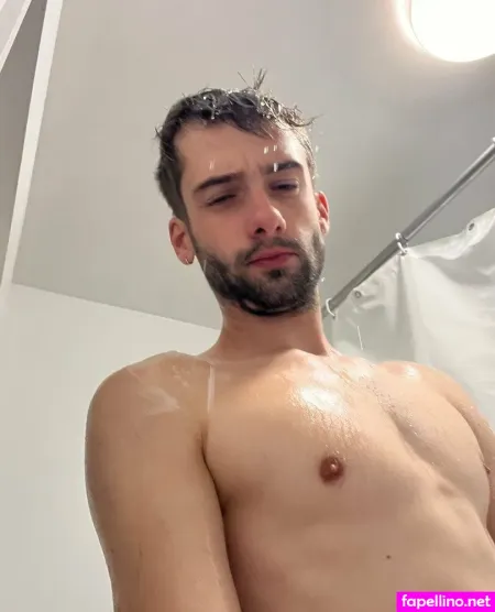 Renandarry OnlyFans Thumbnail #Vacu6FcKEC