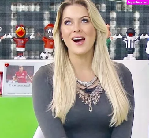 Renata Fan OnlyFans Thumbnail #PleYGjWcXC