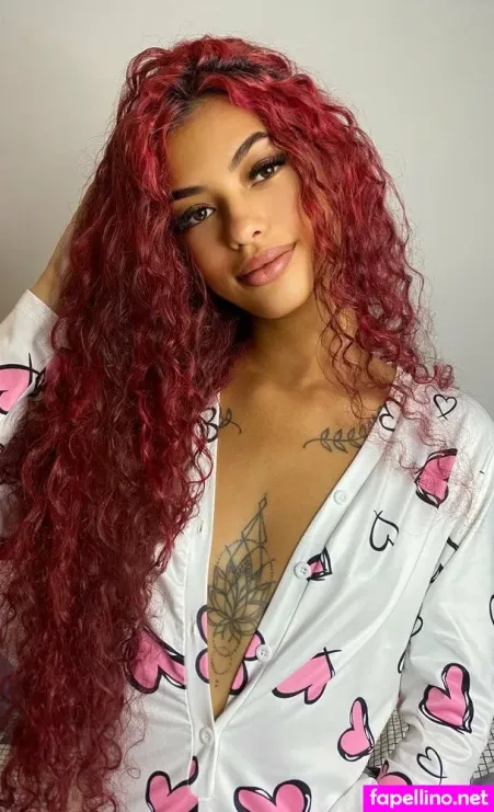 Renata Lima OnlyFans Thumbnail #KnIpTFYB0N