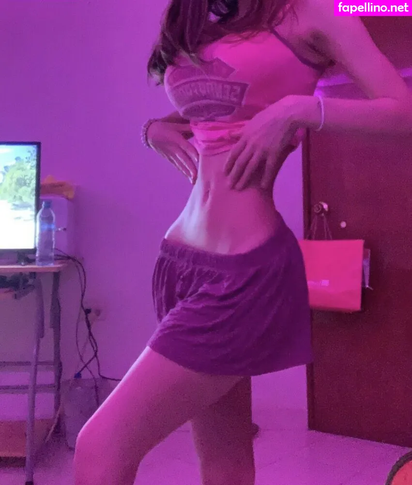 Vaquitaestrella24, renatamontano, vaquitaalegre24 Nude Leaked OnlyFans Photo #1hYrAEB7TL