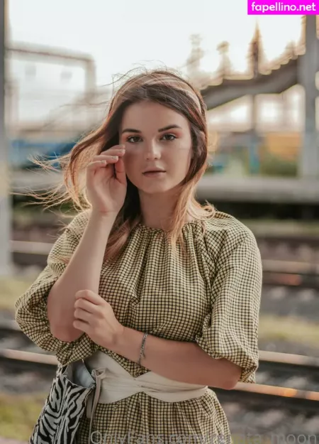 Renata Moon OnlyFans Thumbnail #atmkZvt6qa