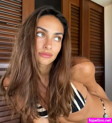 Renata Notni OnlyFans Thumbnail #3c2egVFley