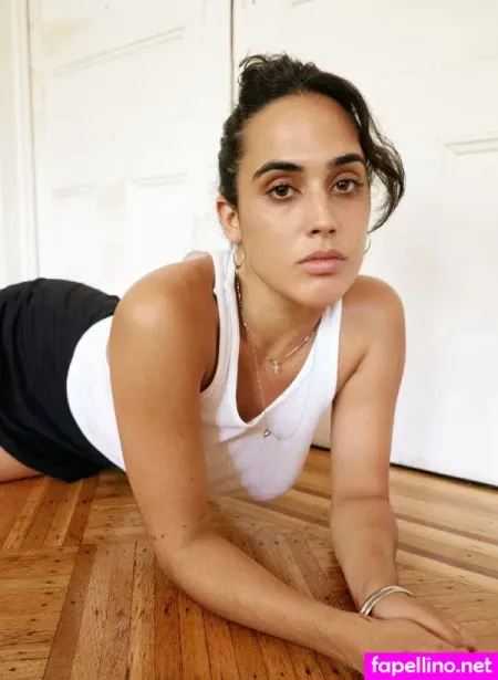 Renata Pereira Lima OnlyFans Thumbnail #9s3rGitwO0