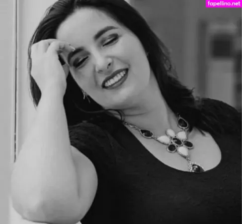 Renata Turini OnlyFans Thumbnail #whQULguxGg