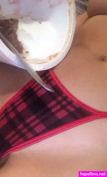 Renataaabrunette OnlyFans Thumbnail #hdptrbr2pD