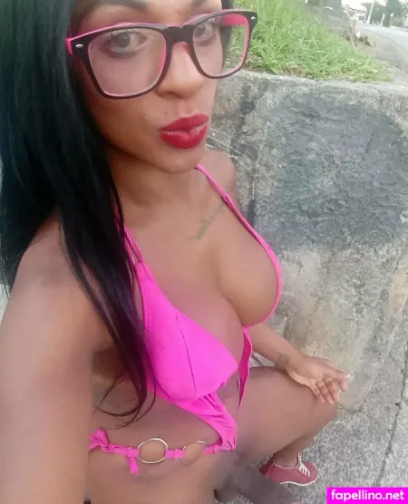 Renatabqueen OnlyFans Thumbnail #VreoKYmzXk