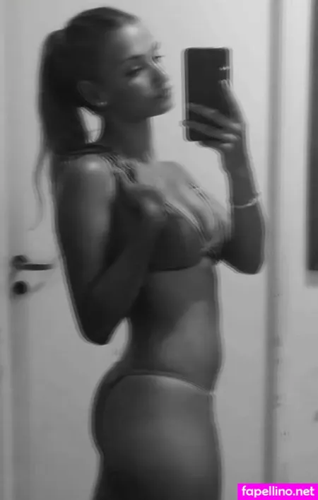 Renatadiazz OnlyFans Thumbnail #KyO9PFZt2D