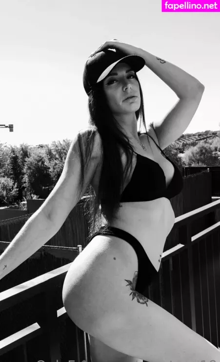 Renataxx19 OnlyFans Thumbnail #6y4dZbwIF1