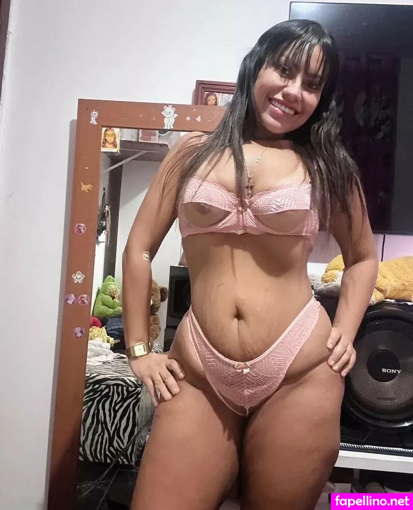 renatinhafeet Nude Leaked OnlyFans Photo #Hh2GL7CXhx