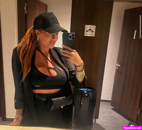 Renatka Sulakova OnlyFans Thumbnail #tgOzP4LjMW