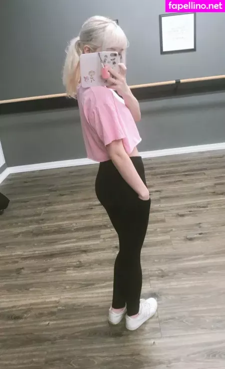 Renbunni OnlyFans Thumbnail #5QSeP4iwAB
