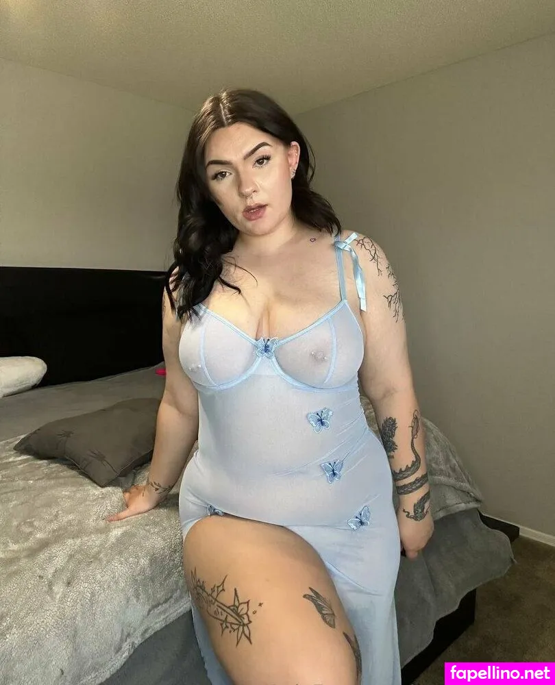 renea.kisses14, reneas.kisses Nude Leaked OnlyFans Photo #85c6Typ8QB