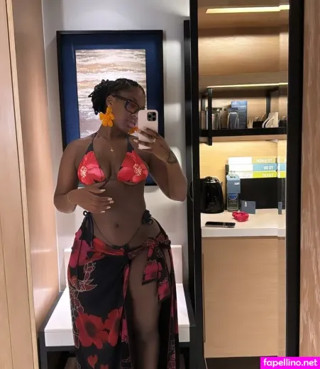 Renee Adjoa OnlyFans Thumbnail #kTGtQ4vTZG
