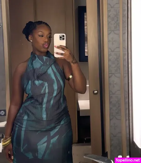 Renee Adjoa OnlyFans Thumbnail #l0IUTgmdCV