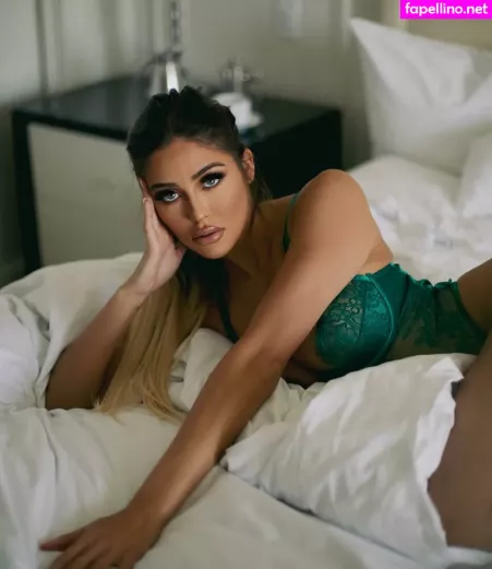 Renee Estella OnlyFans Thumbnail #xv6jSrwZNe