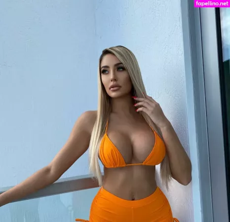 Renee Estella OnlyFans Thumbnail #ygxwQRh1eF